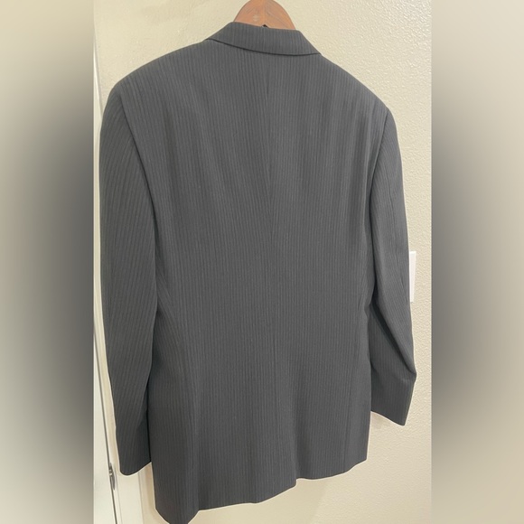 GENUINE ARMANI Suit - Charcoal Pinstripe - Made in Italy - 42R 🇮🇹 😎 -Tailored - Picture 5 of 9